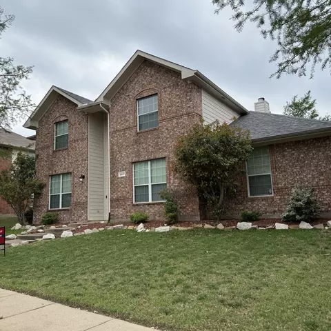 2827 Clear Creek Dr, Rockwall, TX 75032