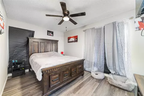 Bedroom - 1005 E Fitzgerald St, Bangs, TX 76823 photo 1 of 2