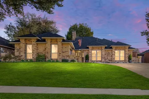 2108 Tiburon Dr, Carrollton, TX 75006