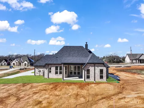1069 Alex Dr, Springtown, TX 76082 photo 8