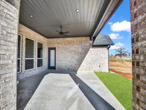 1069 Alex Dr, Springtown, TX 76082 photo 13