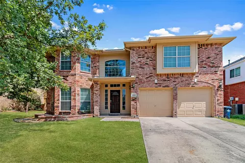 7109 Livingston Dr, Denton, TX 76210