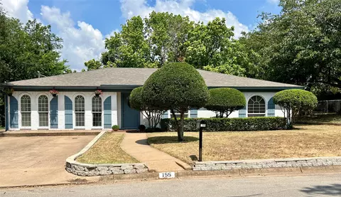 155 Chestnut St, Aledo, TX 76008