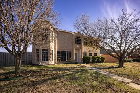 122 Berkley Dr, Rockwall, TX 75032