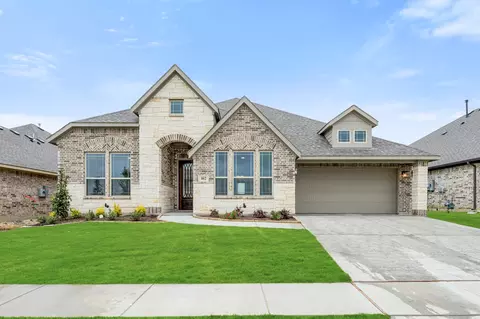 102 Fortana Ct, Alvarado, TX 76009