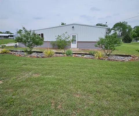 473 County Road 1695, Sunset, TX 76270