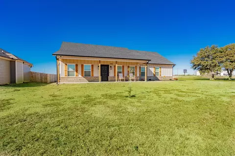 3010 Morris Rd, Mabank, TX 75147