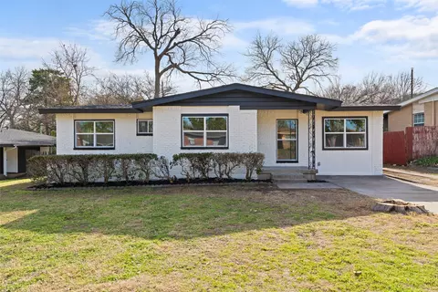 2224 Myrtlewood Dr, Dallas, TX 75232