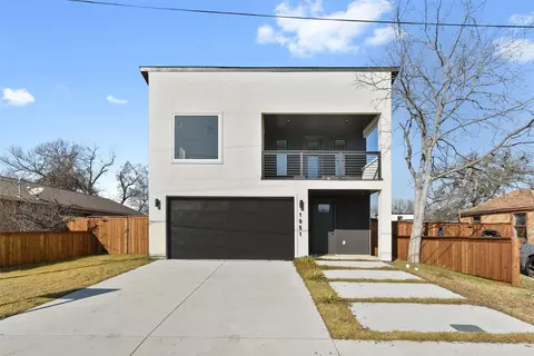 1951 Dennison St, Dallas, TX 75212