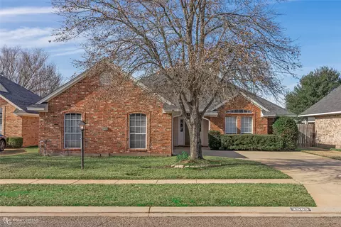 2503 W Belle Haven Dr, Bossier City, LA 71111