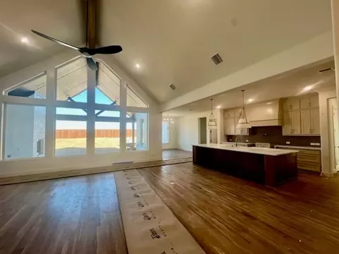 310 Broadmoor Dr, Haslet, TX 76052 photo 4
