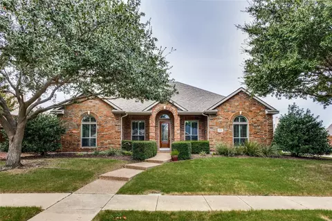 2208 Barret Dr, Frisco, TX 75033