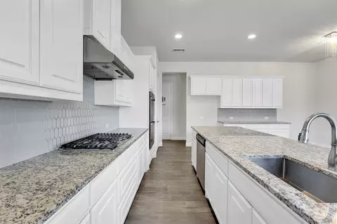 Kitchen - 729 Steppe Dr, Murphy, TX 75094 photo 1 of 1