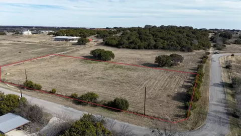 000 Alta Vista Ct, Granbury, TX 76049