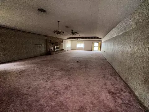 Living - 7650 Hwy 67, Comanche, TX 76442 photo 5 of 8