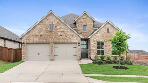 2917 Soaring Hills Ln, Forney, TX 75126