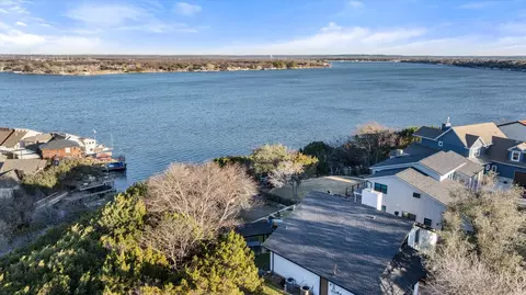 3811 Mabery Dr, Granbury, TX 76048