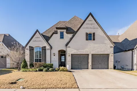 6236 Tavolo Pkwy, Fort Worth, TX 76123
