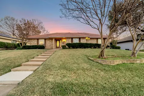 1042 Wilshire Dr, Trophy Club, TX 76262