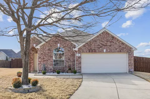 101 Mustang Ct, Celina, TX 75009