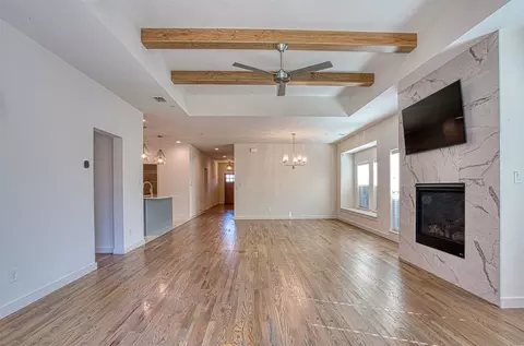 837 Meadow Bend Loop W, Grapevine, TX 76051 photo 11