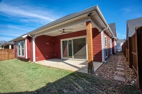 837 Meadow Bend Loop W, Grapevine, TX 76051 photo 28