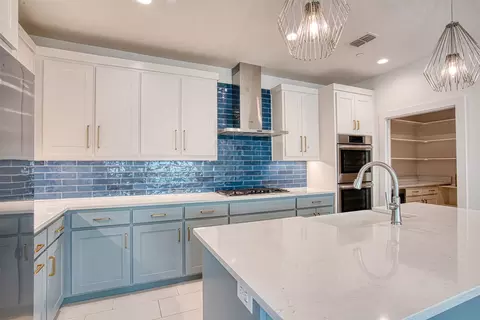 837 Meadow Bend Loop W, Grapevine, TX 76051 photo 4