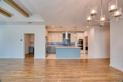 837 Meadow Bend Loop W, Grapevine, TX 76051 photo 9
