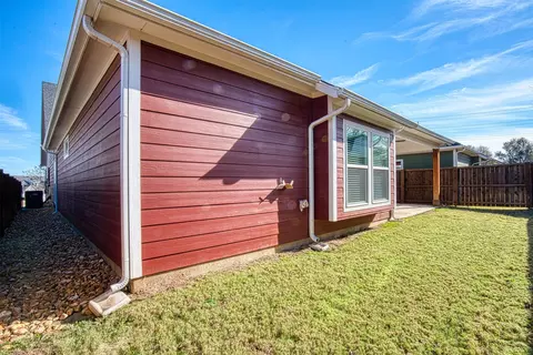 837 Meadow Bend Loop W, Grapevine, TX 76051 photo 27