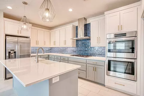 837 Meadow Bend Loop W, Grapevine, TX 76051 photo 6