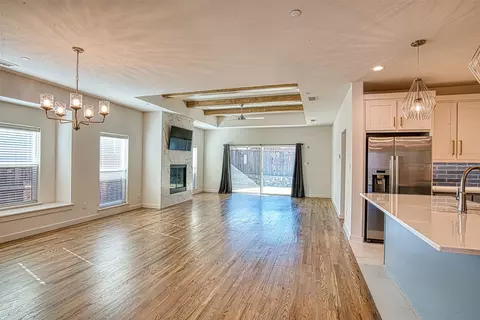 837 Meadow Bend Loop W, Grapevine, TX 76051 photo 10