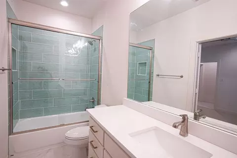 837 Meadow Bend Loop W, Grapevine, TX 76051 photo 18