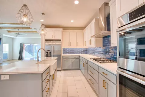 837 Meadow Bend Loop W, Grapevine, TX 76051 photo 5