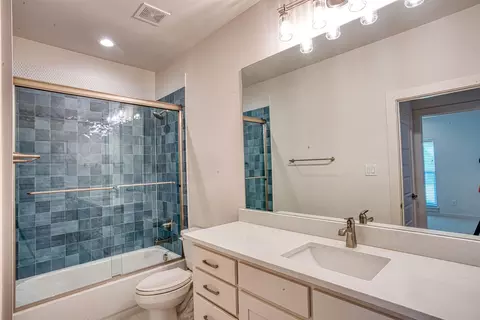 837 Meadow Bend Loop W, Grapevine, TX 76051 photo 15