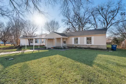 10411 Benbrook Dr, Dallas, TX 75228