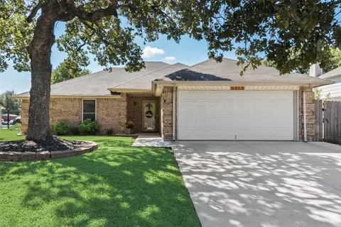 6868 Old Mill Rd, North Richland Hills, TX 76182