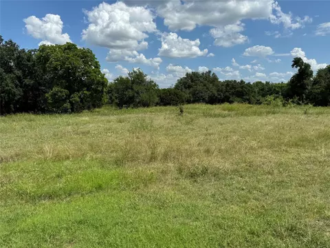 19078 White Bluff Dr, Whitney, TX 76692