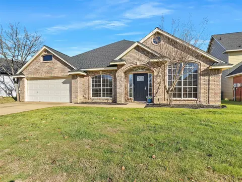5103 Indian Trail Ct, Colleyville, TX 76034
