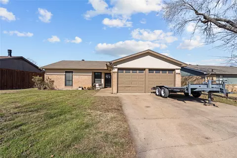 408 Cole Ave, Saginaw, TX 76179