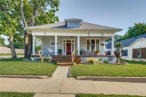 531 W Texas St, Denison, TX 75020