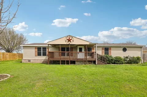 1018 Spring Shower Dr, Krum, TX 76249