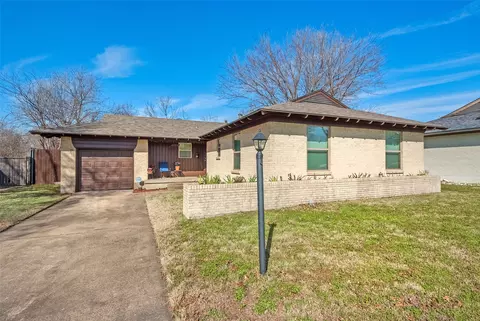 10171 Casa View Dr, Dallas, TX 75228