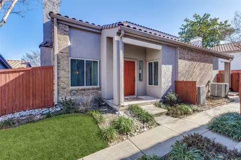 4242 N Capistrano Dr #173, Dallas, TX 75287