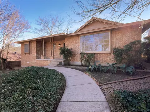 910 Ferncliff Trl, Dallas, TX 75232