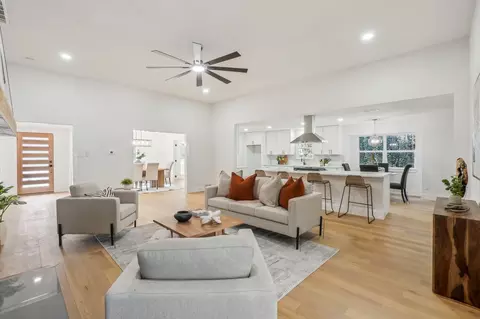 9641 Whitehurst Dr, Dallas, TX 75243