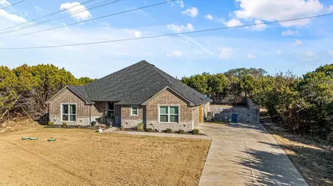 4909 Frio Dr, Granbury, TX 76048