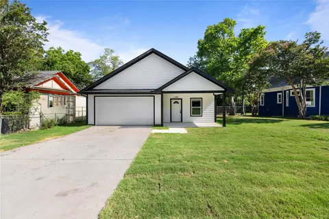 1311 W Sears St, Denison, TX 75020