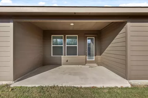 912 Euston St, Denton, TX 76209 photo 32