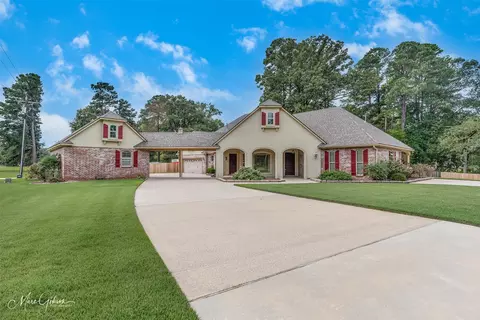 9356 Dogwood Trl, Haughton, LA 71037