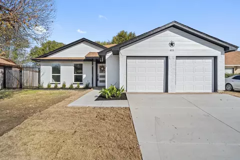 421 Rifleman Trl, Arlington, TX 76002